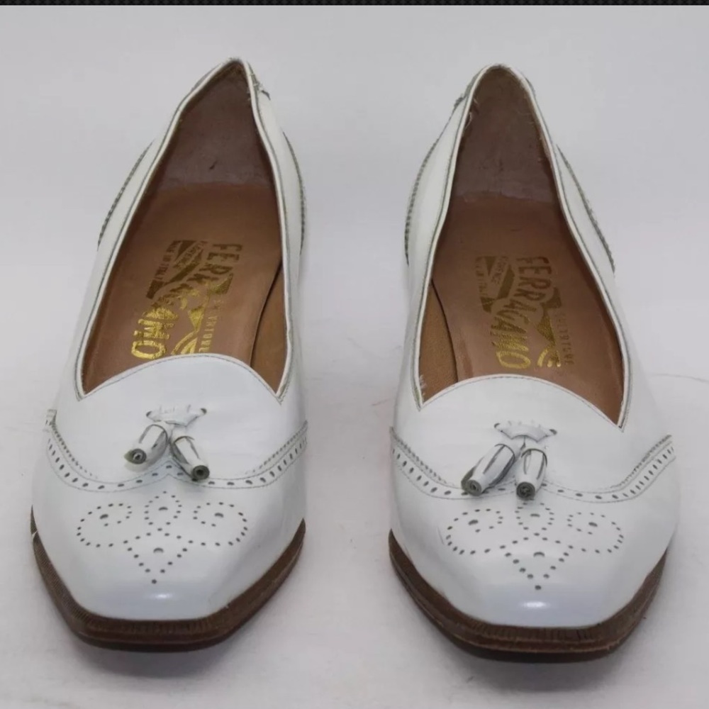 SALVATORE FERRAGAMO Leather Wingtip Loafers Italy!